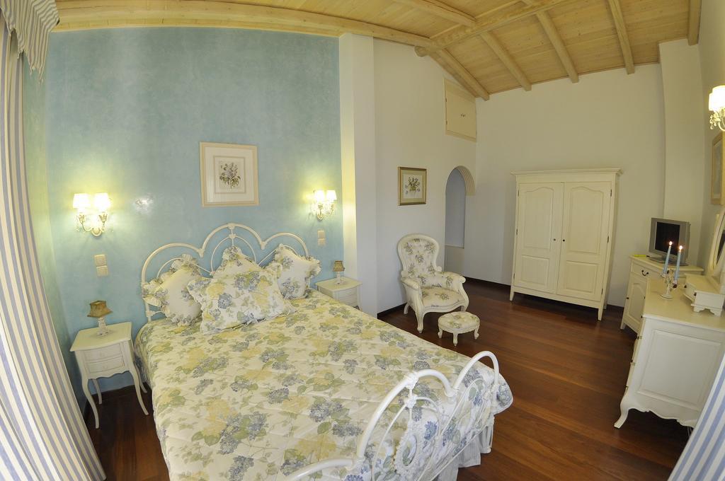 Villa Romantica Perama (Corfu) Quarto foto