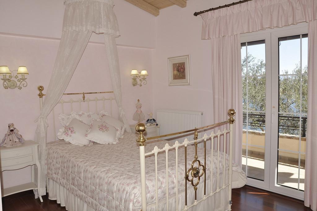 Villa Romantica Perama (Corfu) Quarto foto