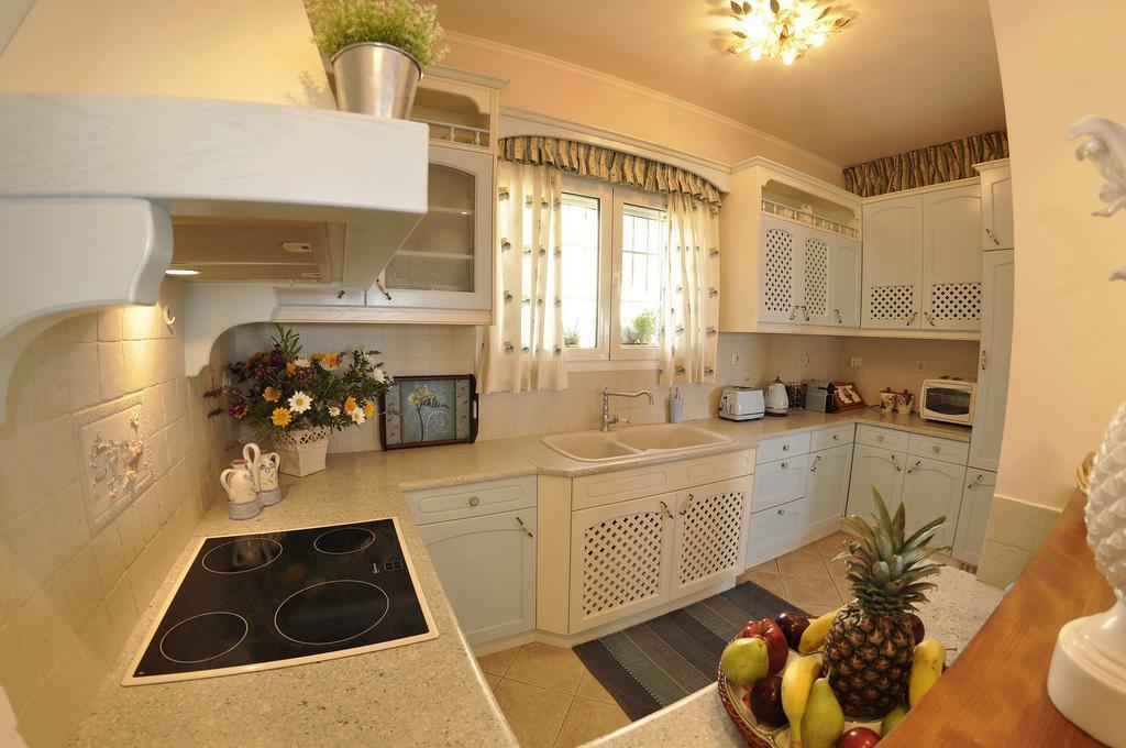 Villa Romantica Perama (Corfu) Quarto foto